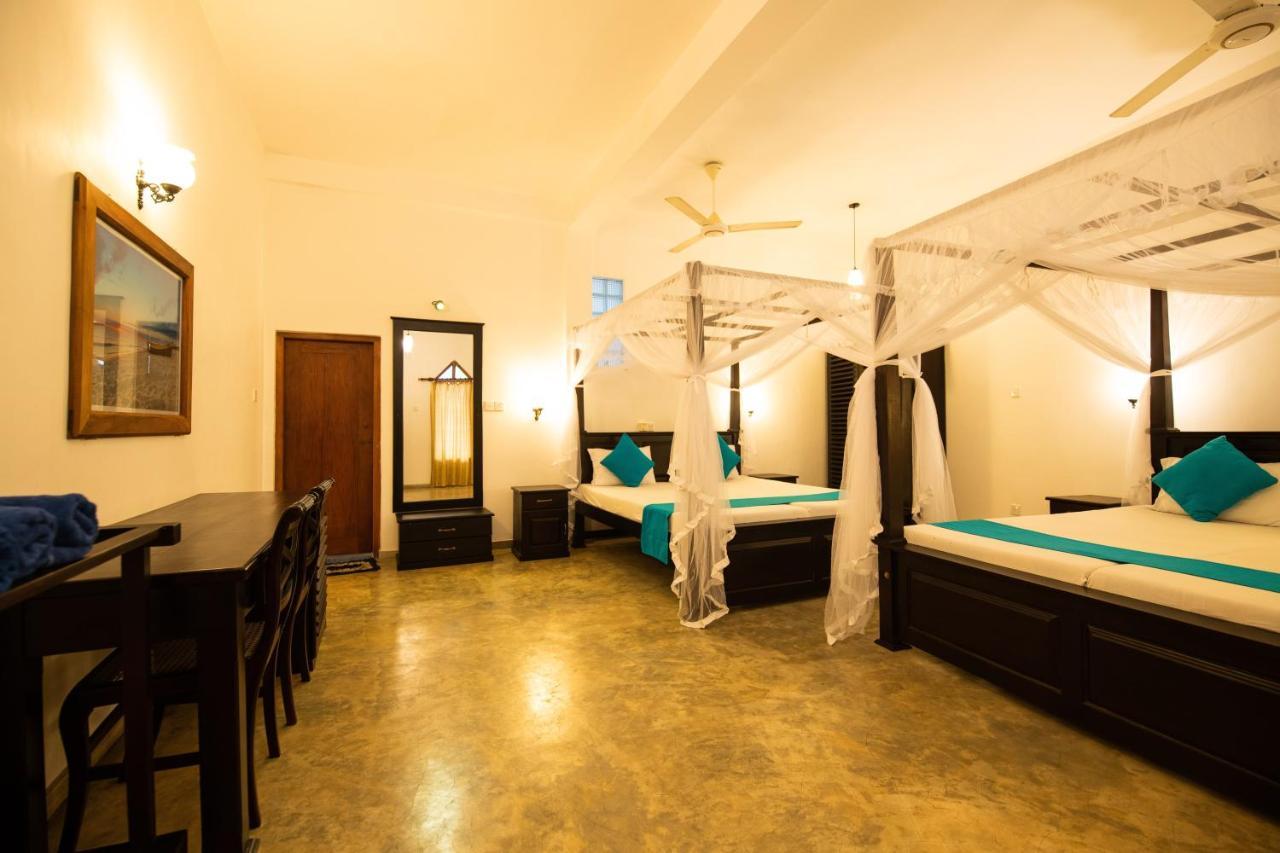 International Beach Hotel & Restaurant Hikkaduwa Luaran gambar