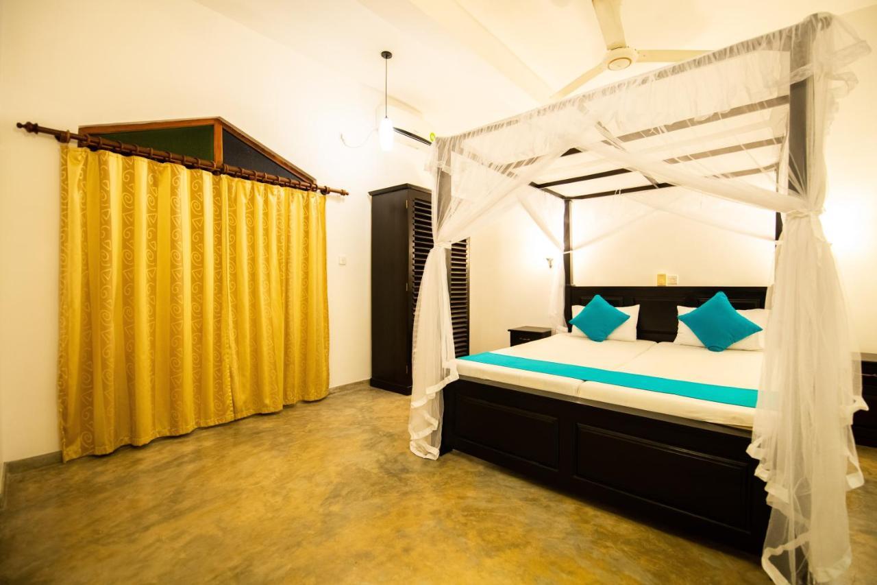 International Beach Hotel & Restaurant Hikkaduwa Luaran gambar