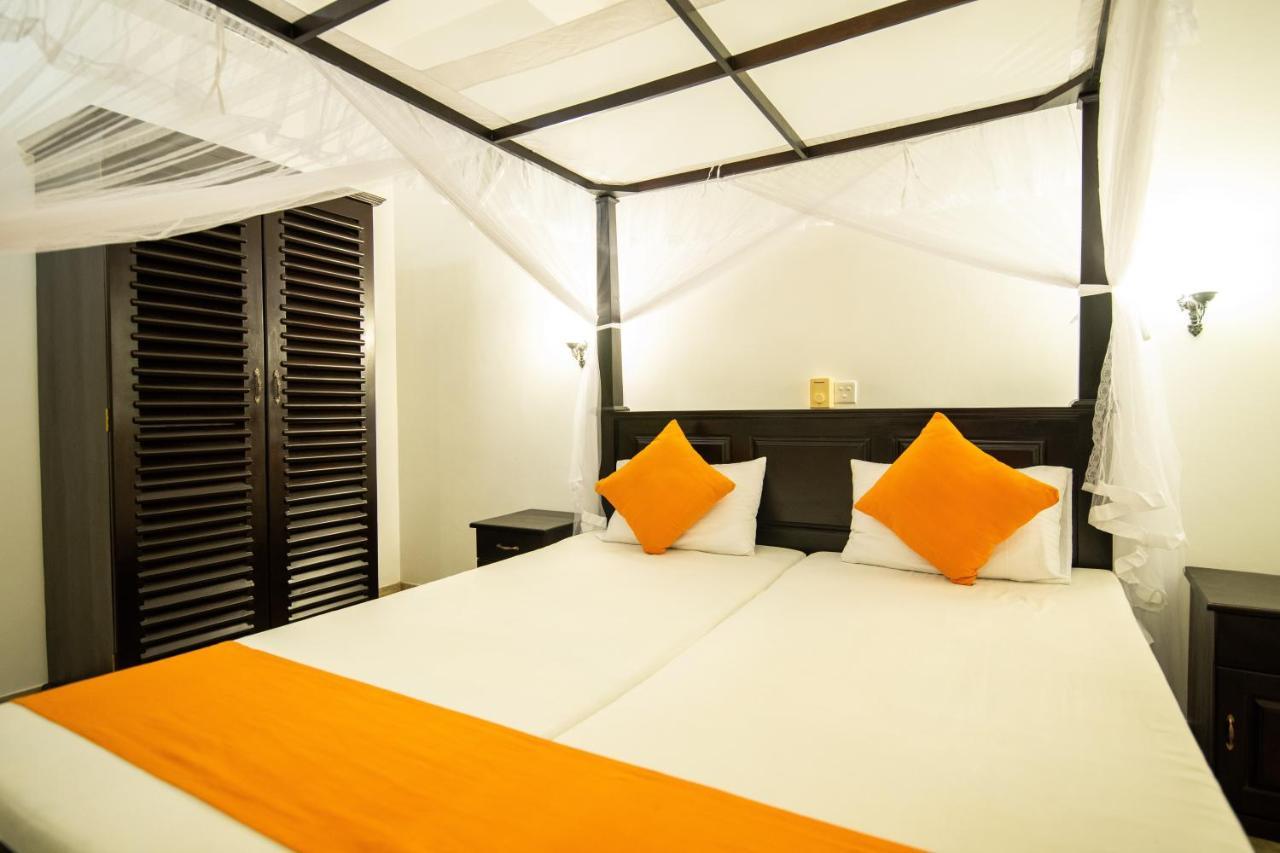 International Beach Hotel & Restaurant Hikkaduwa Luaran gambar