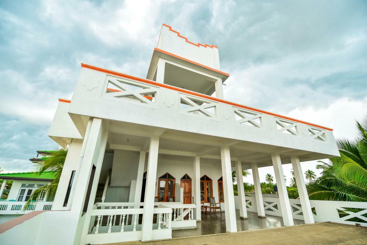 International Beach Hotel & Restaurant Hikkaduwa Luaran gambar