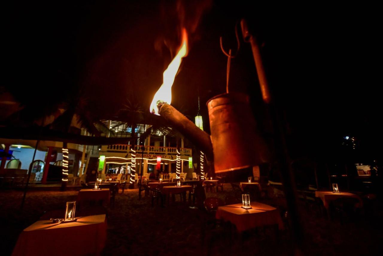 International Beach Hotel & Restaurant Hikkaduwa Luaran gambar