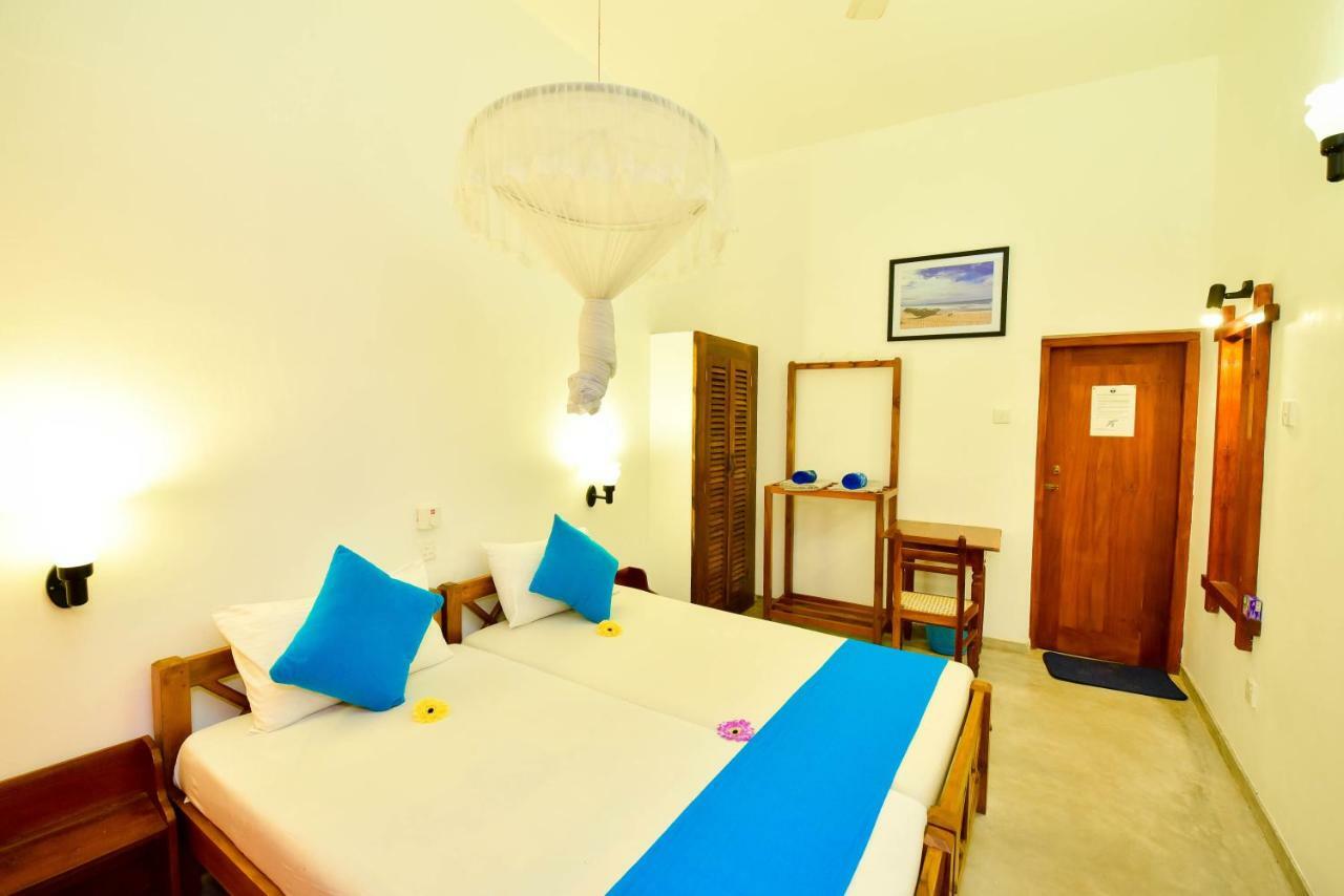 International Beach Hotel & Restaurant Hikkaduwa Luaran gambar